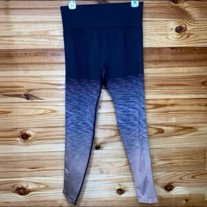 Victoria’s Secret PINK ultimate mauve / blush pink large leggings